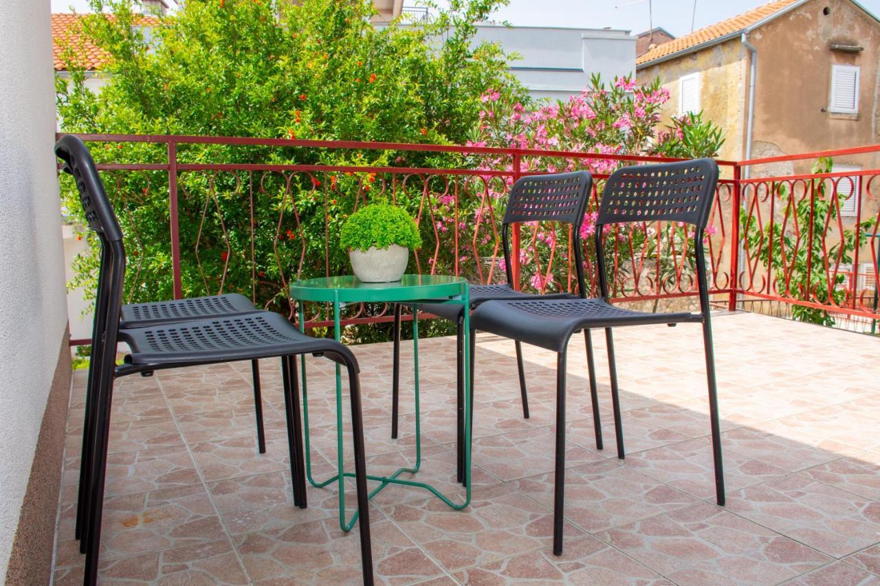 Apartamento Tomic Novi Vinodolski Exterior foto